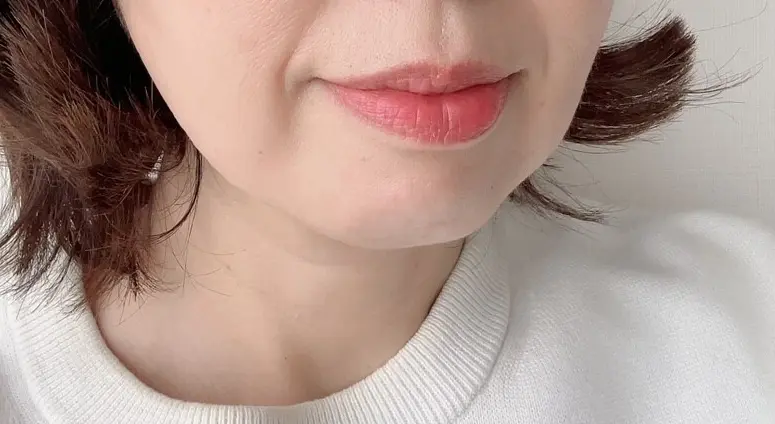 シオヤの素の唇