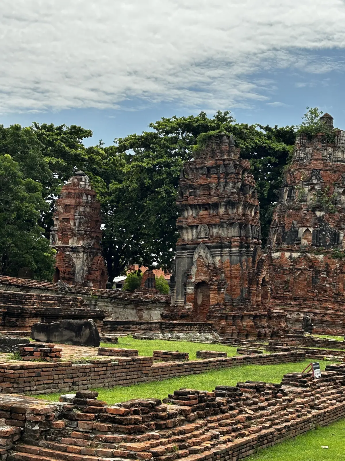 アユタヤ王朝遺跡　タイ　世界遺産
