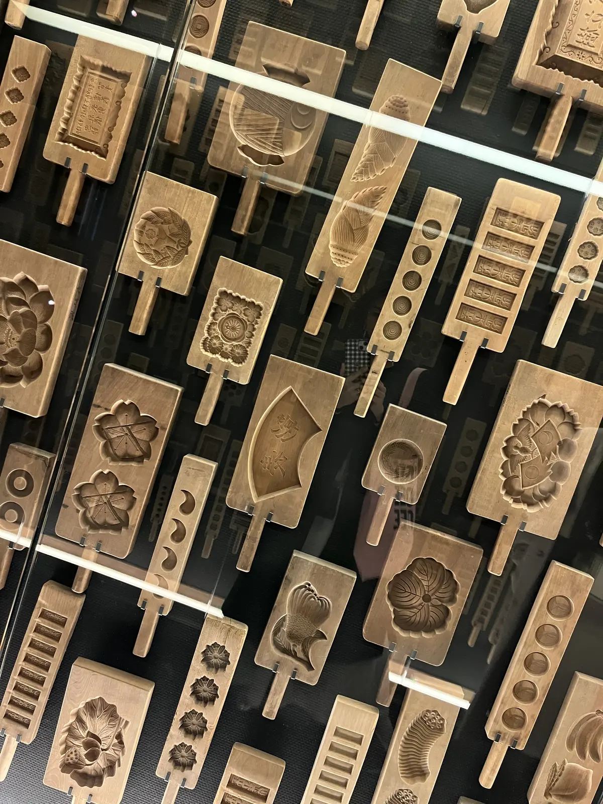 サクラ色ニットで金沢。の画像_13