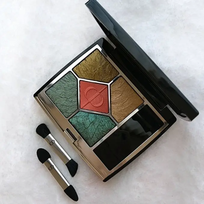 おすすめの秋のアイシャドウ、パルファン・クリスチャン・ディオールのサンク クルール クチュール459