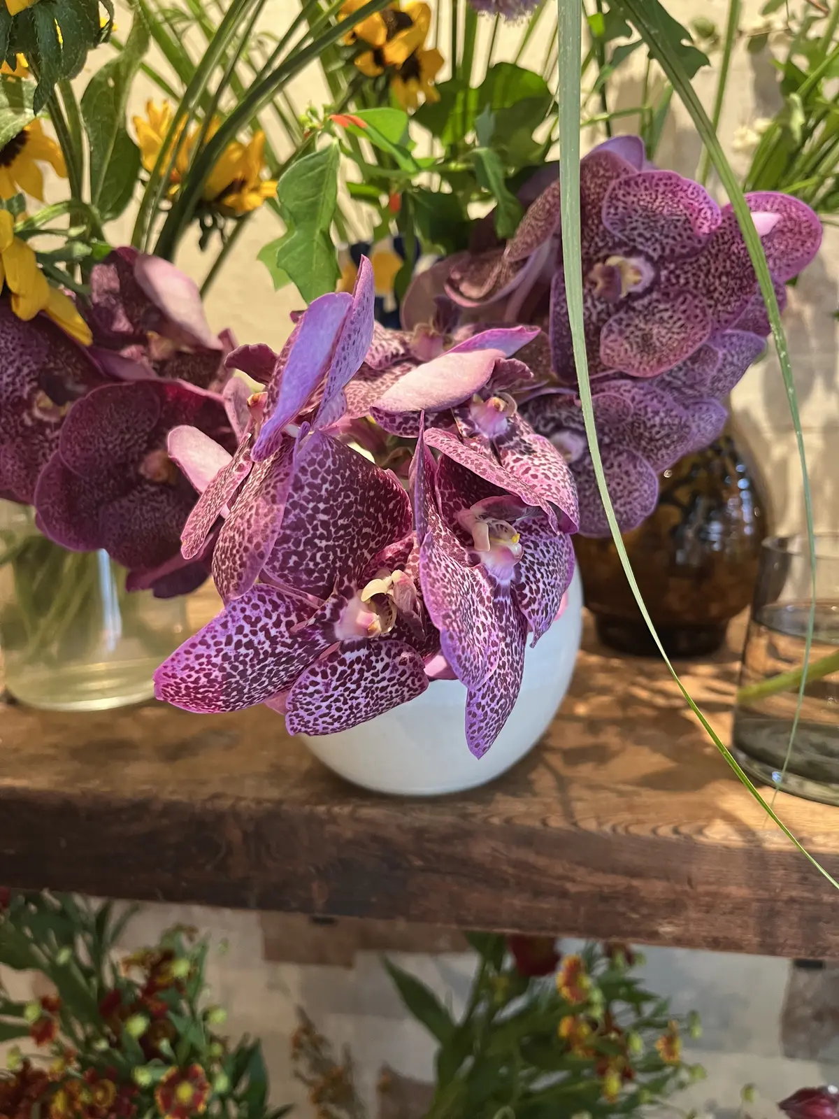 久々の花活♪秋色のお花の中で〝花屋で写真の画像_2