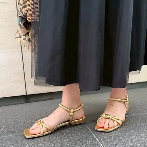 【50代 靴】この夏、おしゃれに見えるサの画像_4