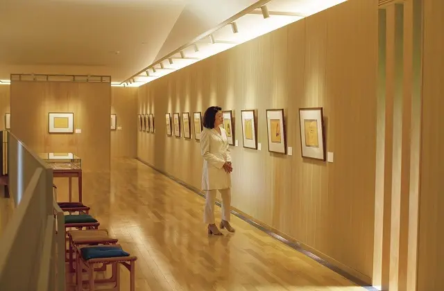 美術館「森の中の家 安野光雅館」