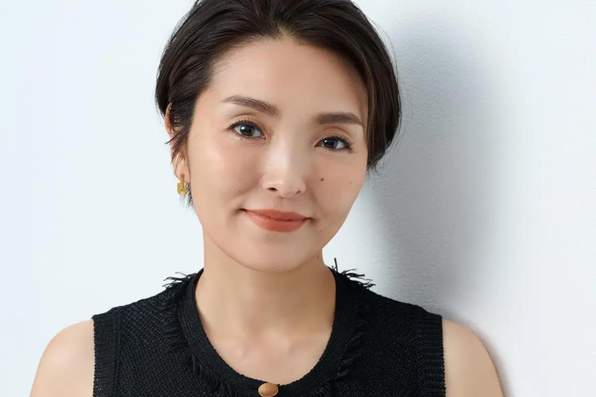 OurAge×Webエクラ　メイクアップアーティスト　レイナさん