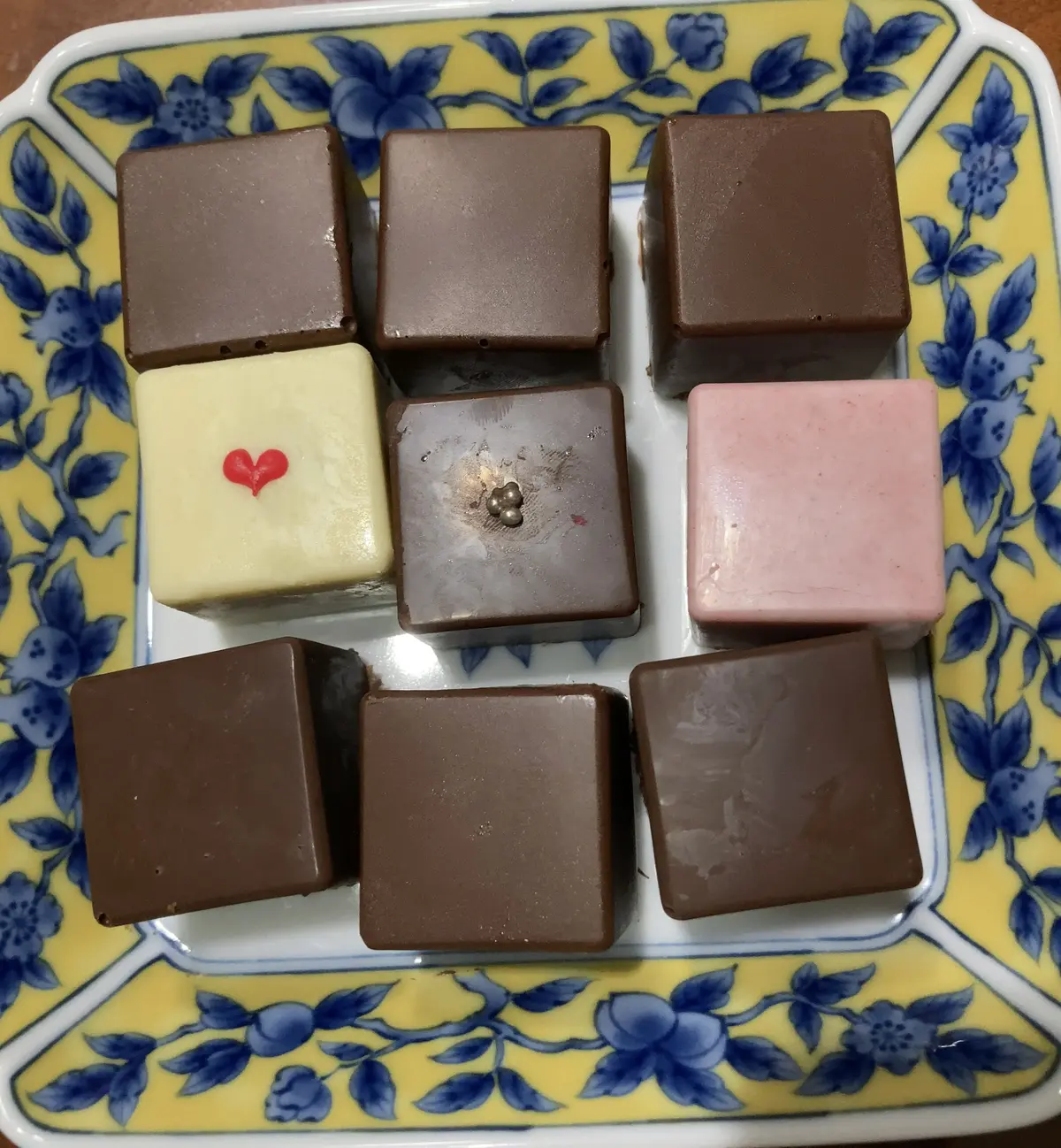 バレンタイン　チョコ　料理　スィーツ