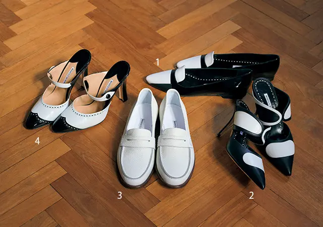 マノロ ブラニク　BLACK & WHITE　シューズ　