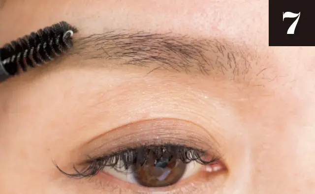 スクリューブラシですっとぼかす