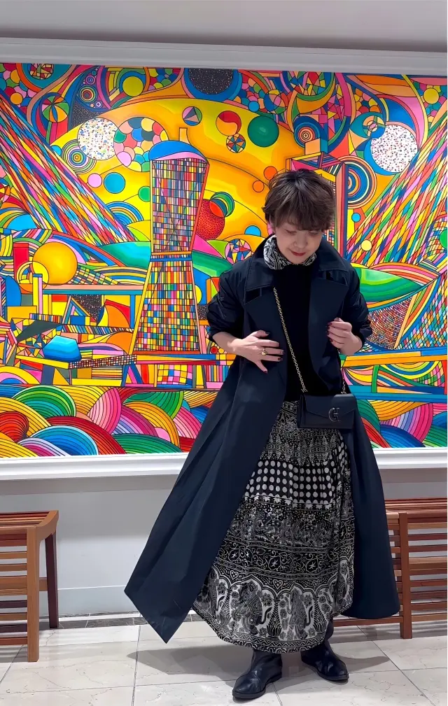 ネイビーのコートで新年初スイーツ。の画像_8