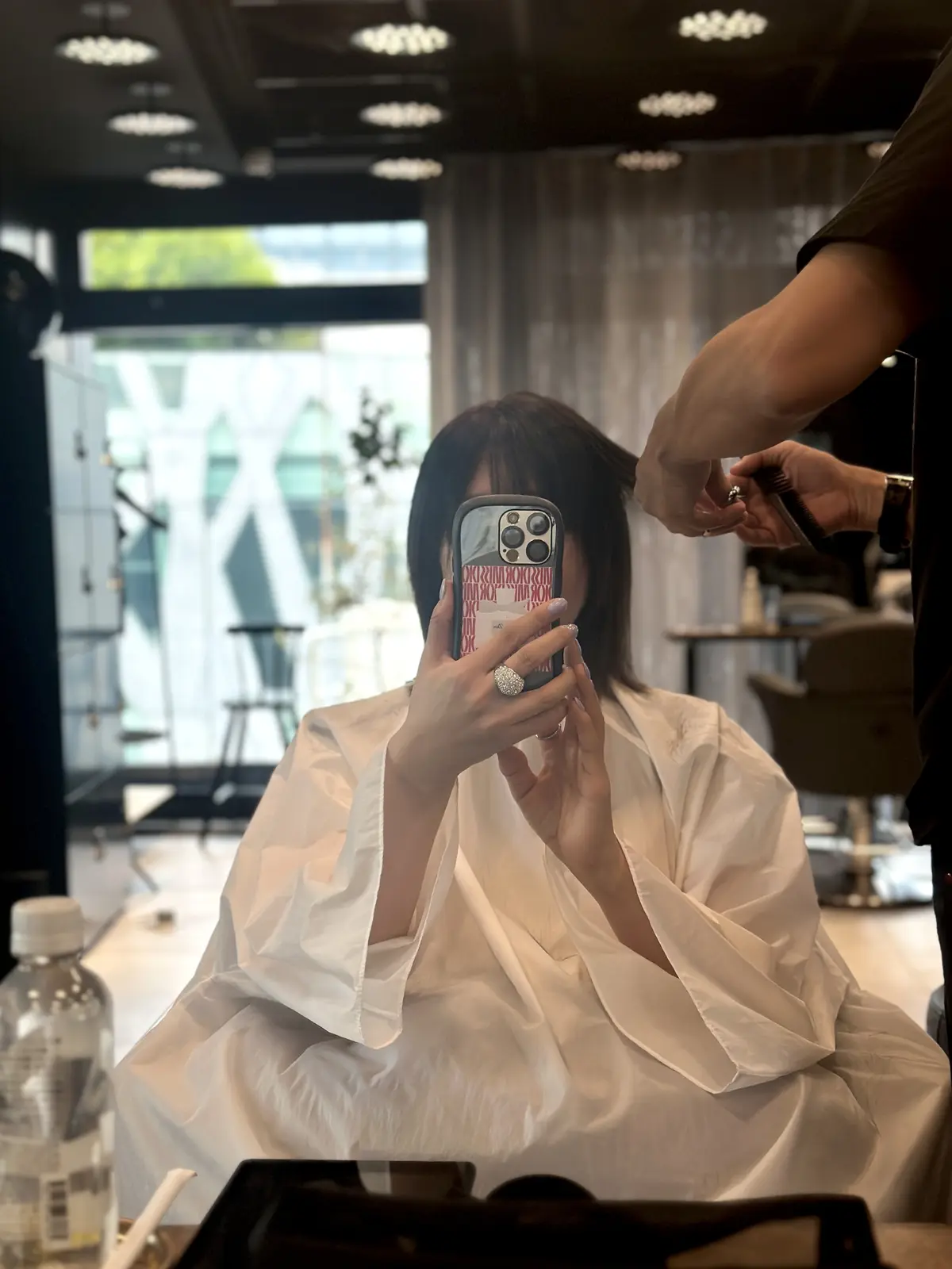 【50代の夏ヘア】帽子も似合うくびれミデの画像_1