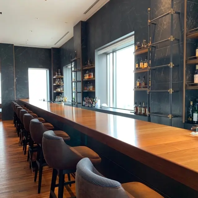 タワーズバー「ベロビスト」