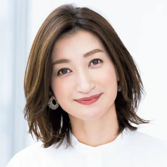 フロントの仕込みでアレンジのこなれ感を演出する王道ボブ