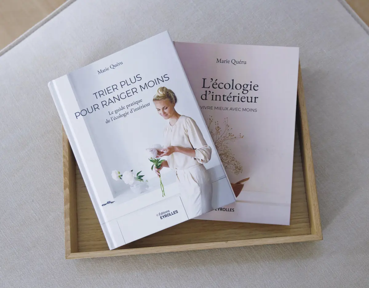 マリー 実業家、「L’ARRANGEUSE」主宰　パリのおしゃれマダム深掘りSNAP　Marie Quéru名義で、整頓の哲学を伝授する著書 をこれまでに2冊出版している。Instagram：＠larrangeuse