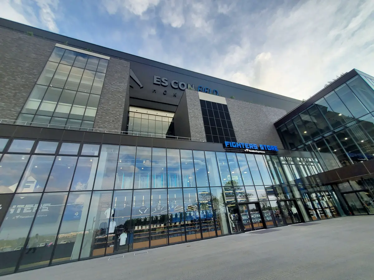 収容人員35000人の複合型ボールパークです！