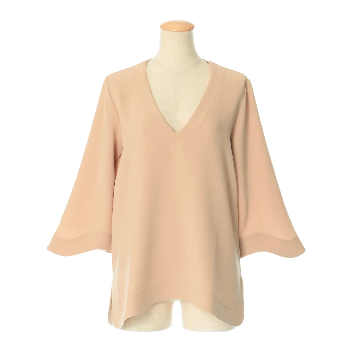 一枚で女らしさがかなう、話題の旬ブランドの画像_2