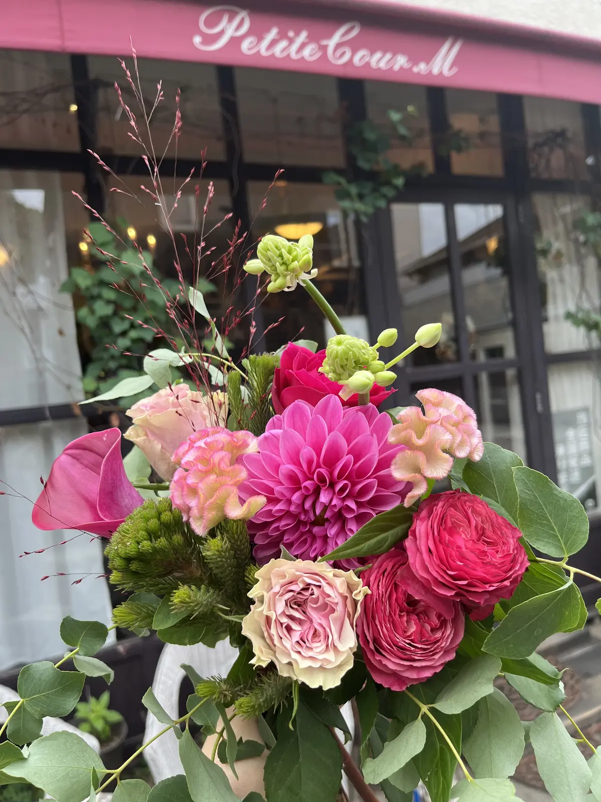 ほんのり秋を感じるブーケの画像_5