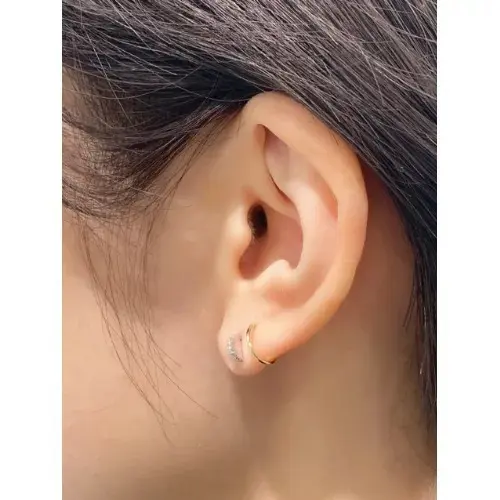 MARIA BLACK ダイヤモンドツイストピアス（片耳用） ￥36,300