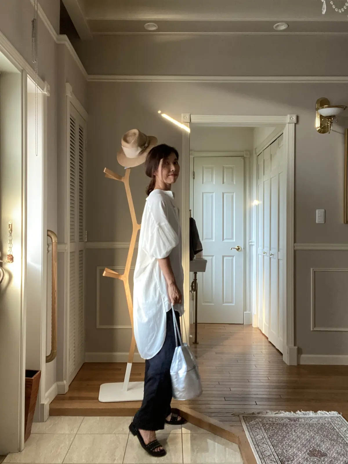 ロングシャツ×ワイドパンツでゆるふわ⭐︎の画像_4