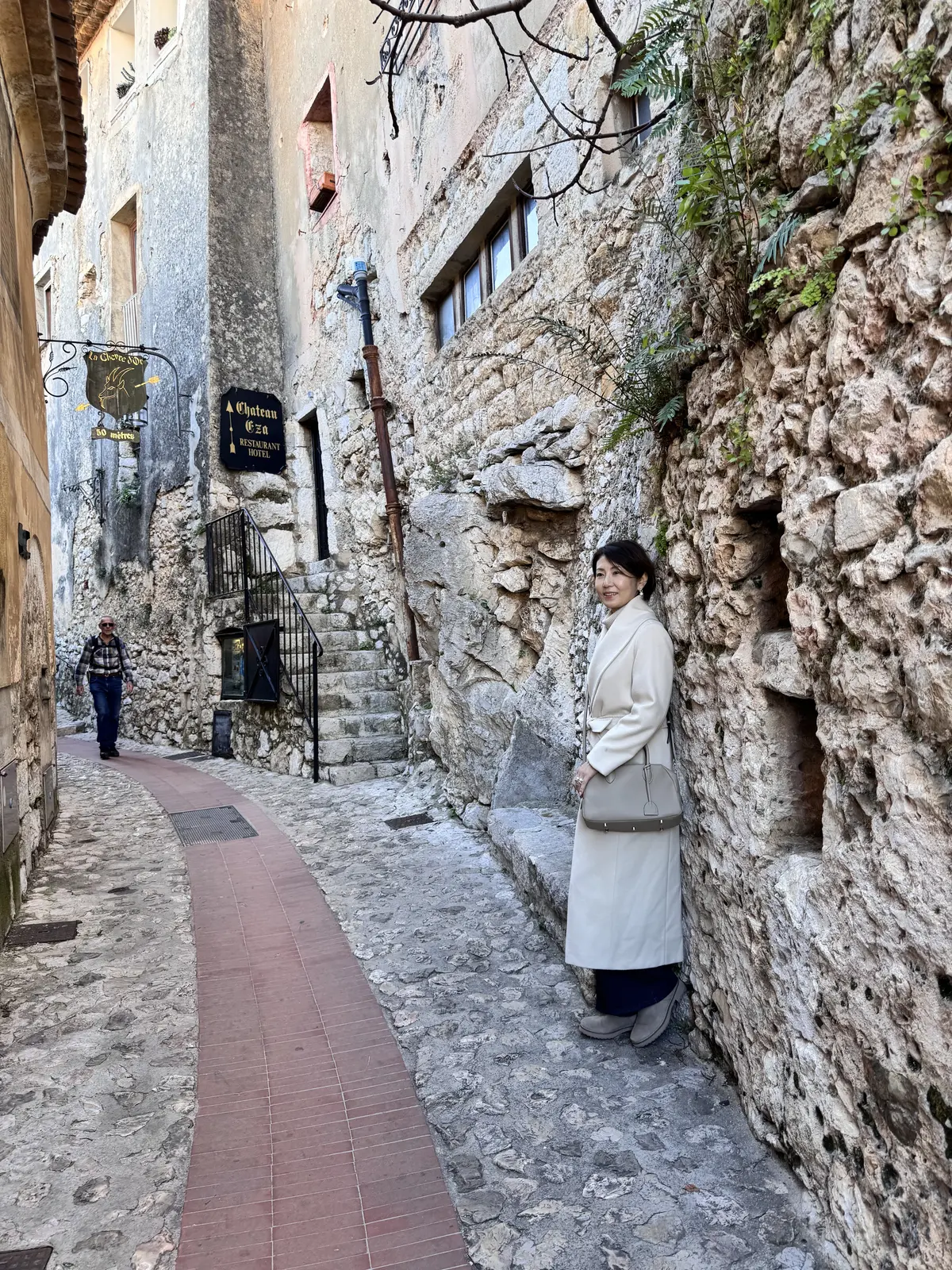 動きやすさと上品さを叶える旅先ランチコーの画像_3