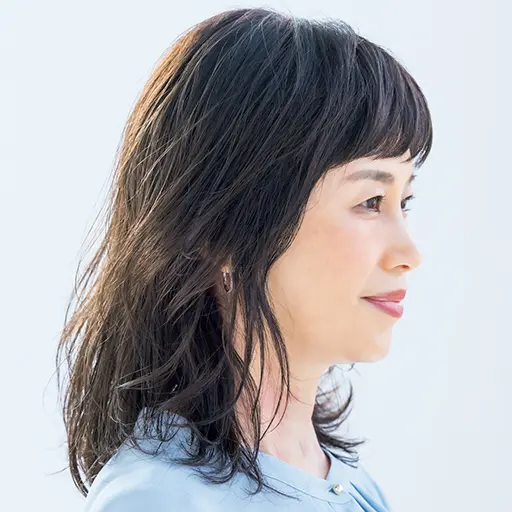 ミディアムヘア　サイド