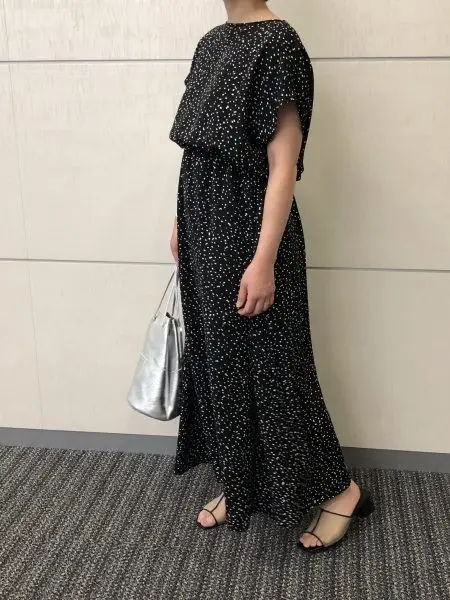 E by eclat ランダムドットワンピース ￥22,000