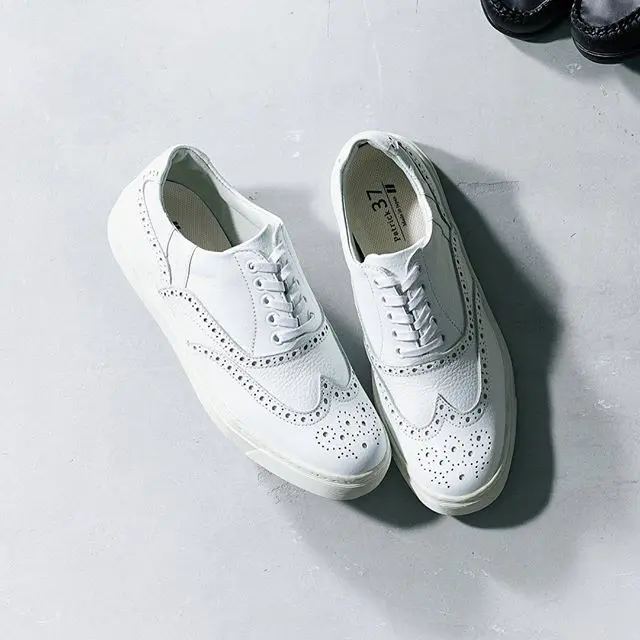 突然晴れてもおしゃれに過ごせる”普段履の画像_1