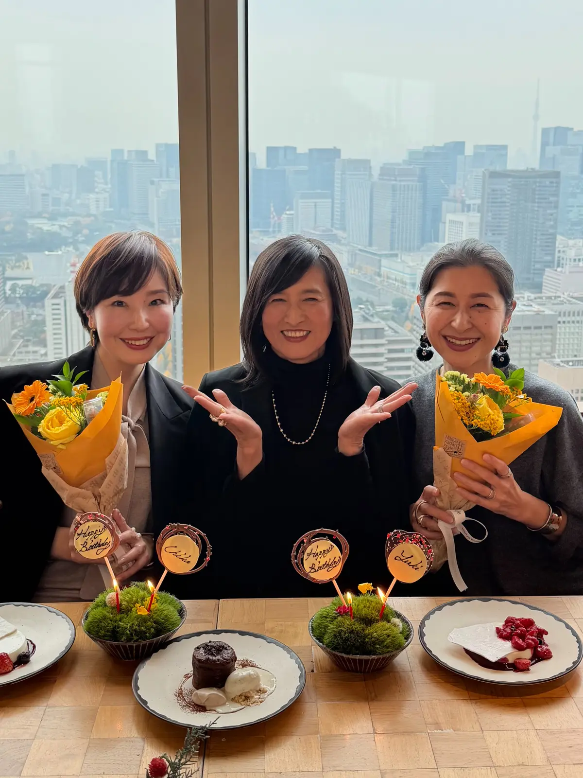 50代　冬のオシャレが華やぐボトムスでおの画像_18