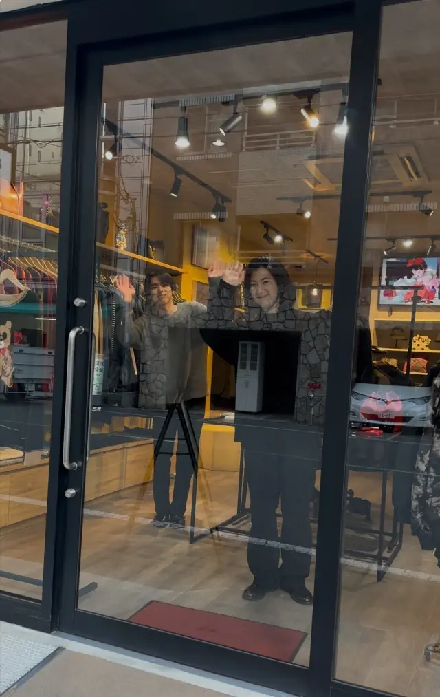 大阪のアパレルショップUPBEARさんへの画像_8