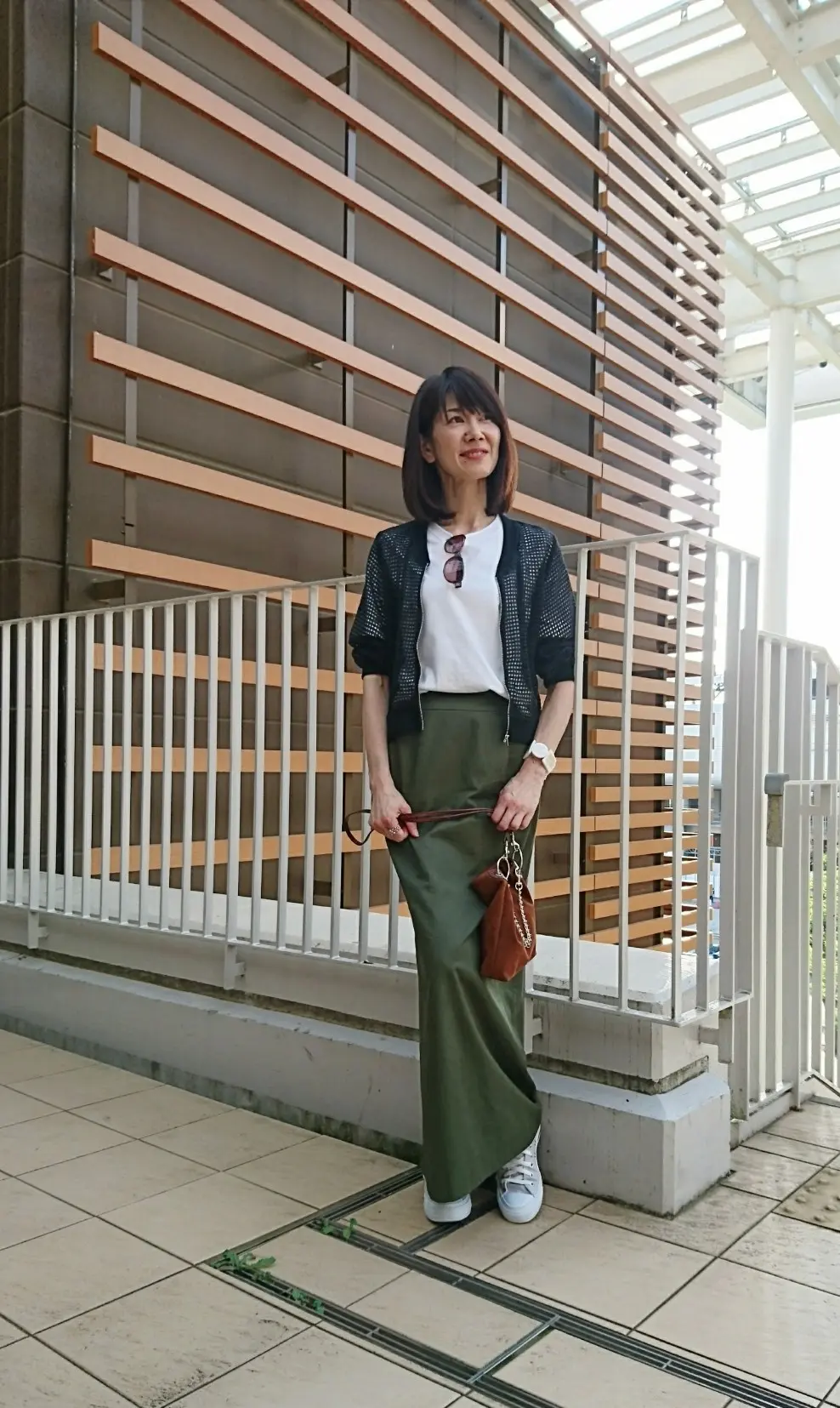 大人の白Ｔ＆黒Ｔの画像_4