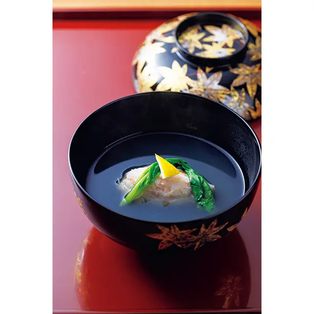 蟹真丈の煮物 椀。