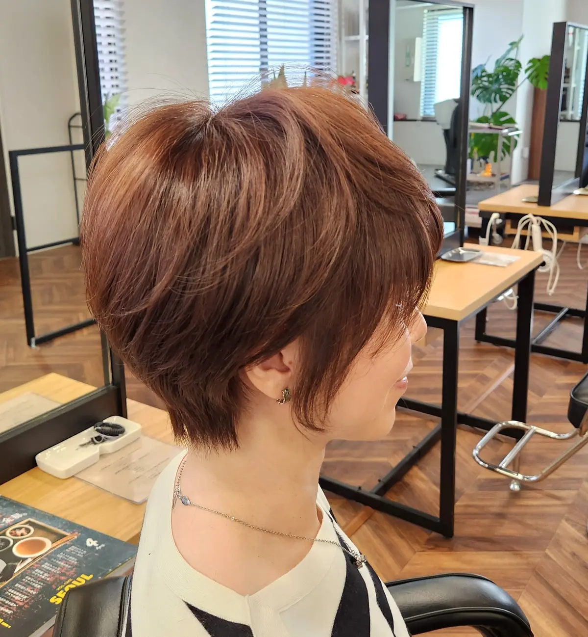 レザーカットで軽やか春ショートの画像_7