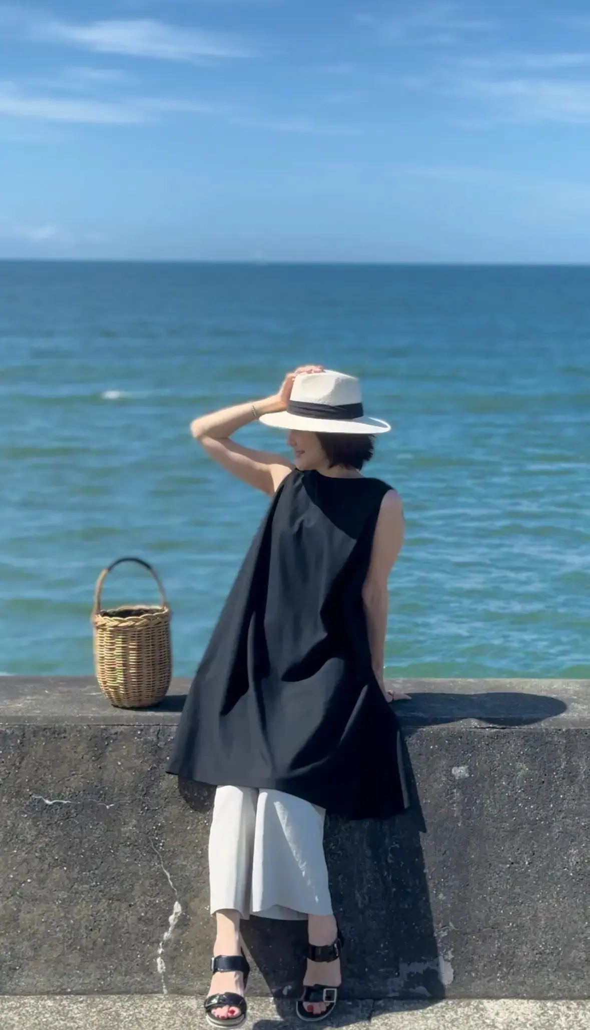 ZARA 帽子愛用　エクラ華組 佐藤綾子さん