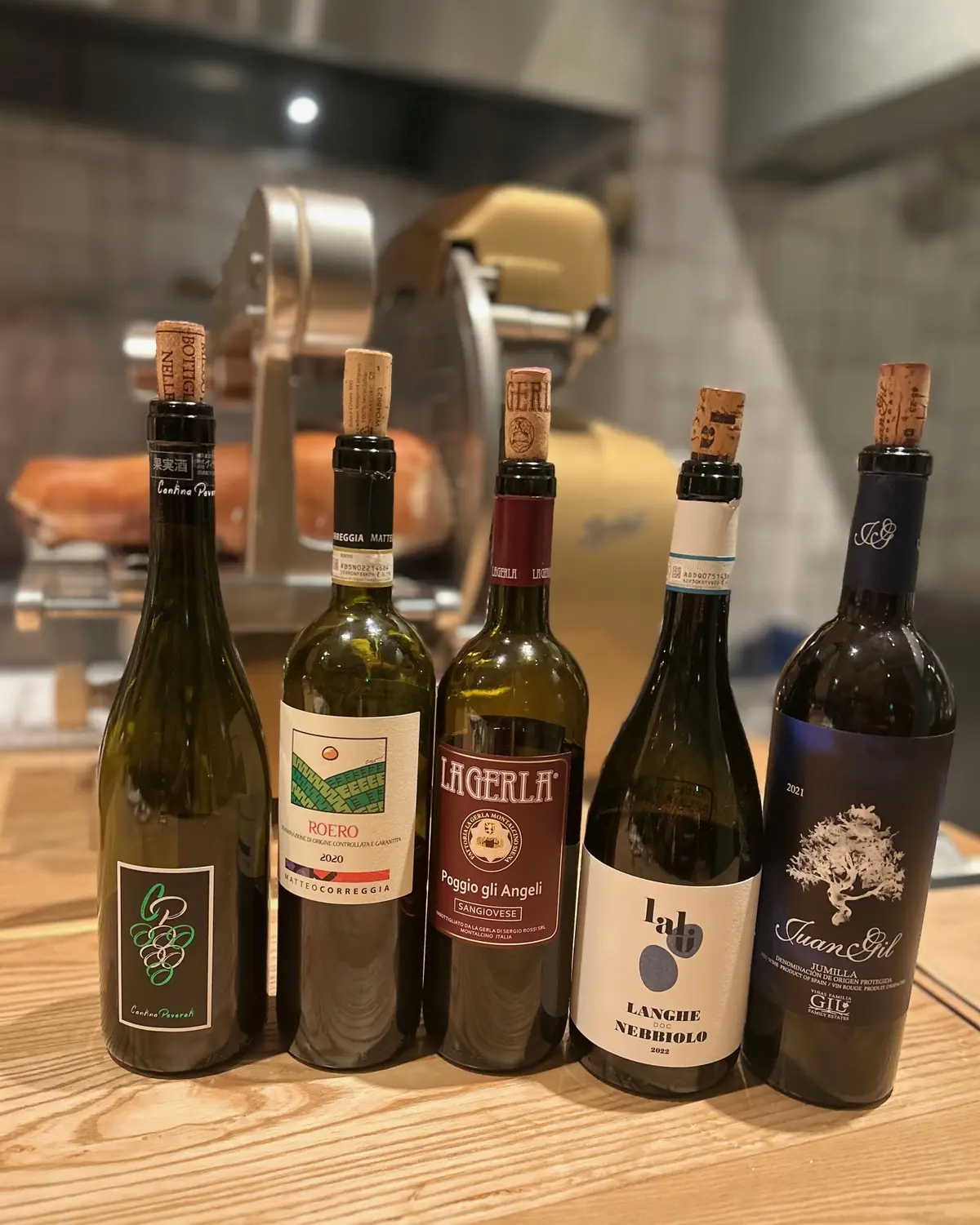 ピザを囲んで“Welcome to Hyの画像_8