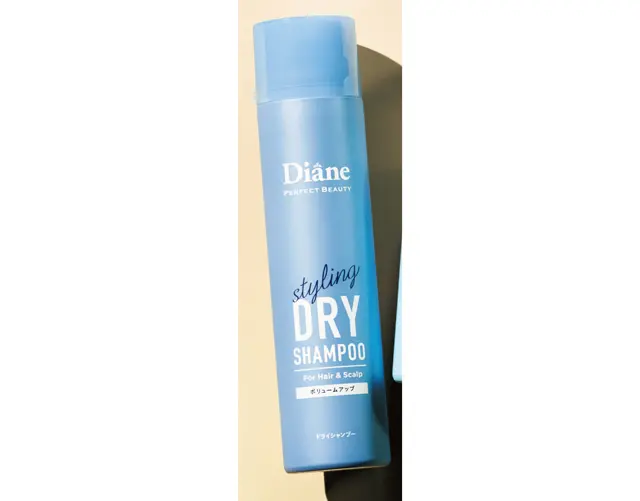 ダイアン パーフェクトビューティー ドライシャンプー for スタイリング[ボリュームアップ]リラックスシトラスの香り 95g ￥1,320（編集部調べ）／ネイチャーラボ