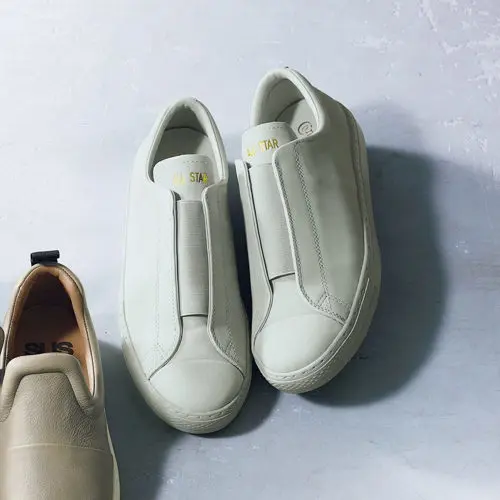 今買うべきは、着こなしに抜け感を出す「グの画像_1