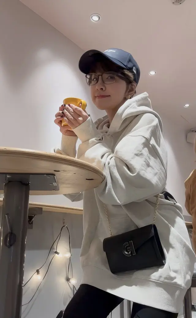 休日は散策へ、大人カジュアルコーデ。の画像_1