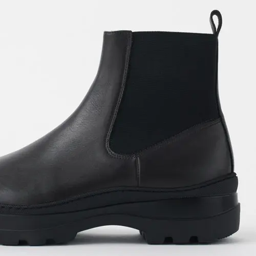 合わせるスタイルを選ばないから重宝確実！の画像_8