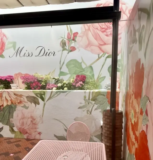 いくつになってもビューティーとファッショの画像_14