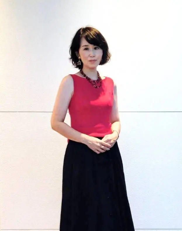 “大きく効かせる黒”とルビーレッドのノーの画像_1