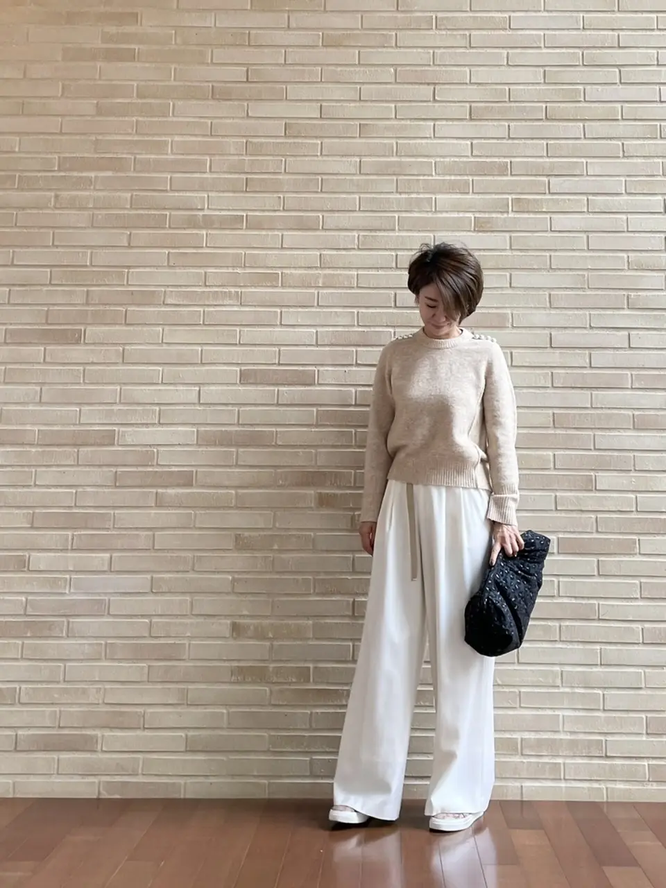 たっぷりワイドなホワイトパンツ4stylの画像_2