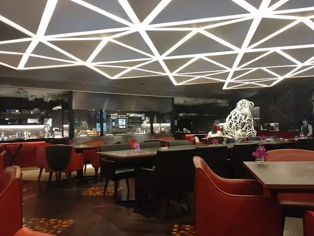 豪華2本立てのお得なランチ＆アフタヌーンの画像_1