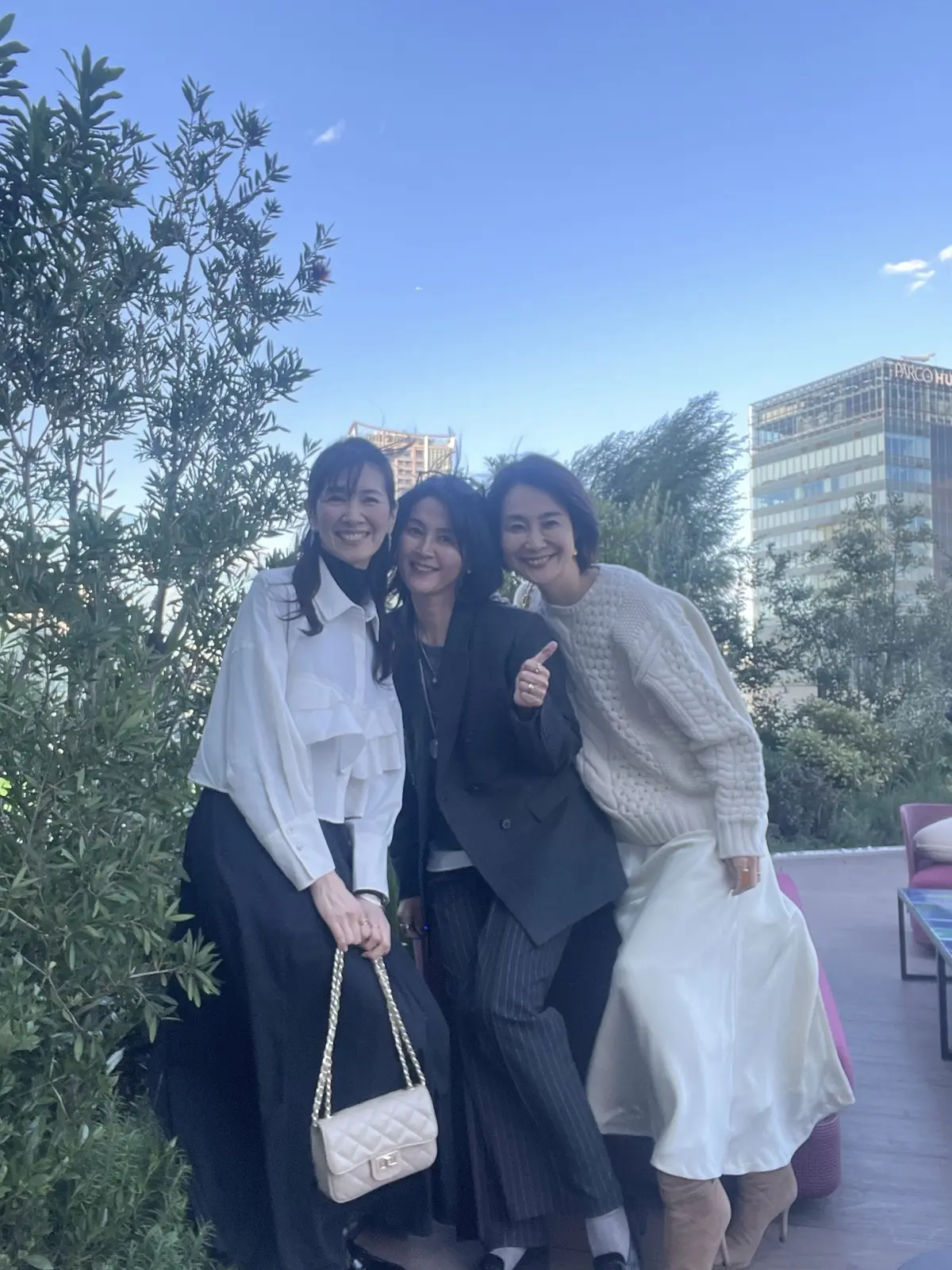 まるでアートギャラリーのような空間のレスの画像_7