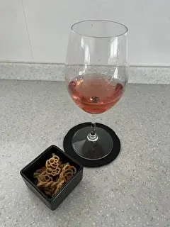 リピート中のロゼワインの画像_2