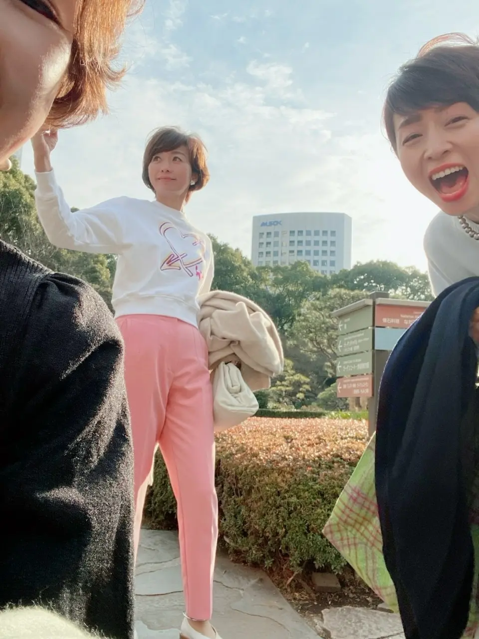 ホテルビュッフェで女子会の画像_4