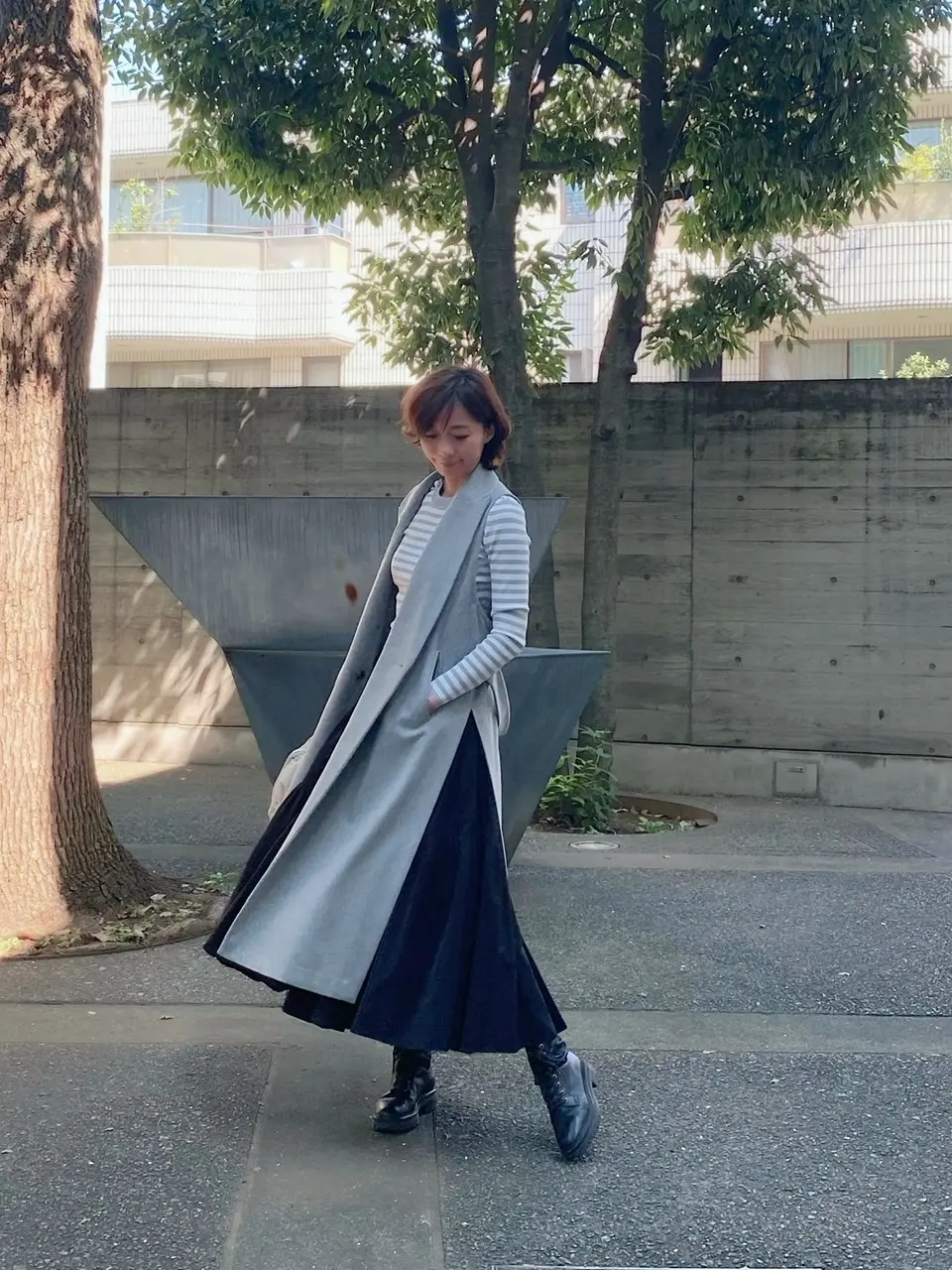 SACRAのロングジレで秋コーデの画像_3