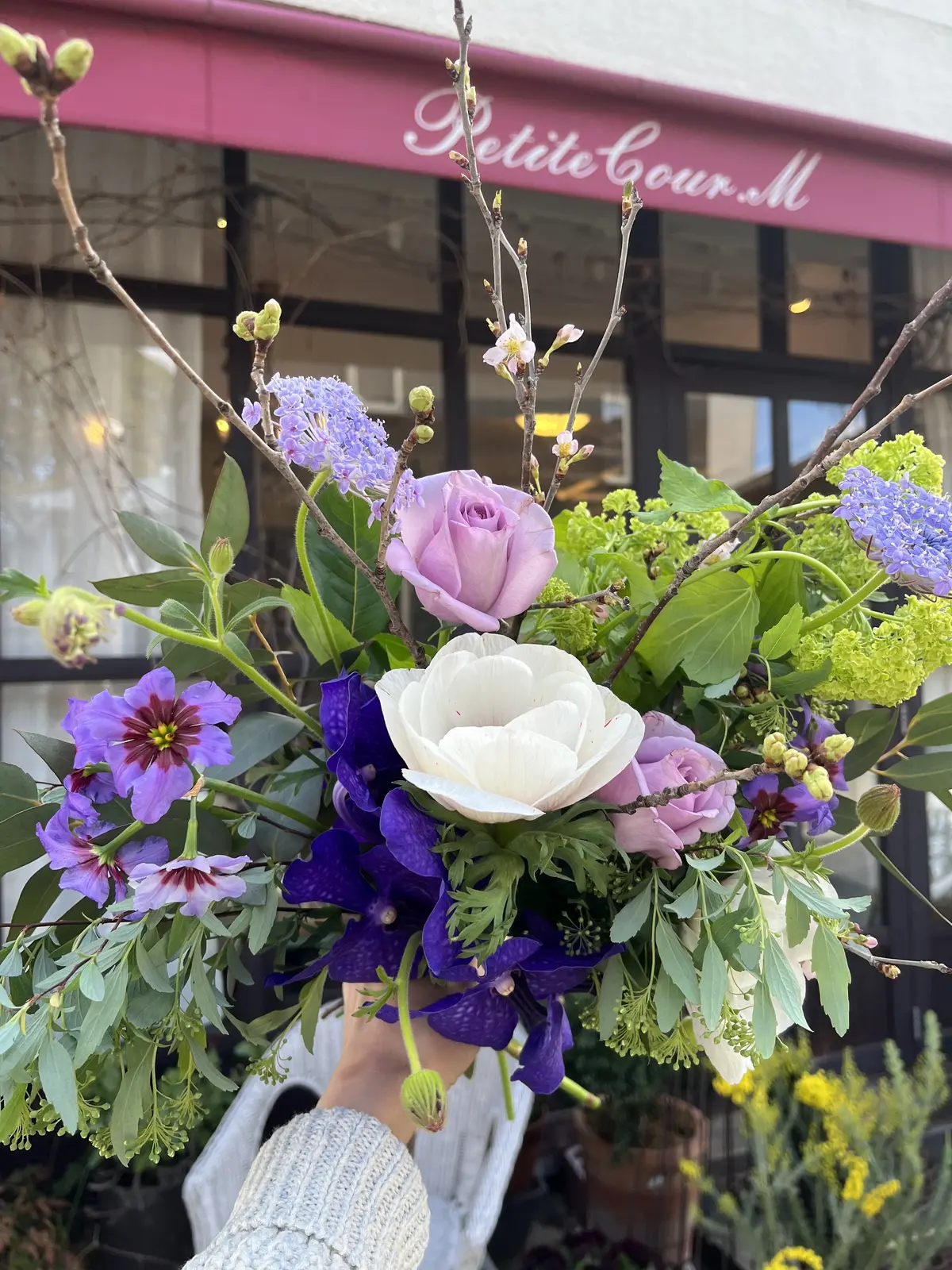 楽しみにしていた桜のブーケを束ねにの画像_11