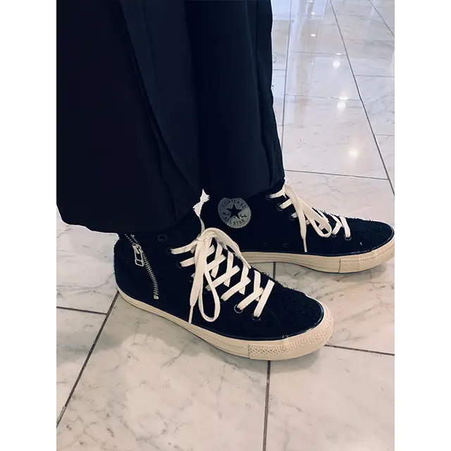 シンメ×コンバースの「オールスター」