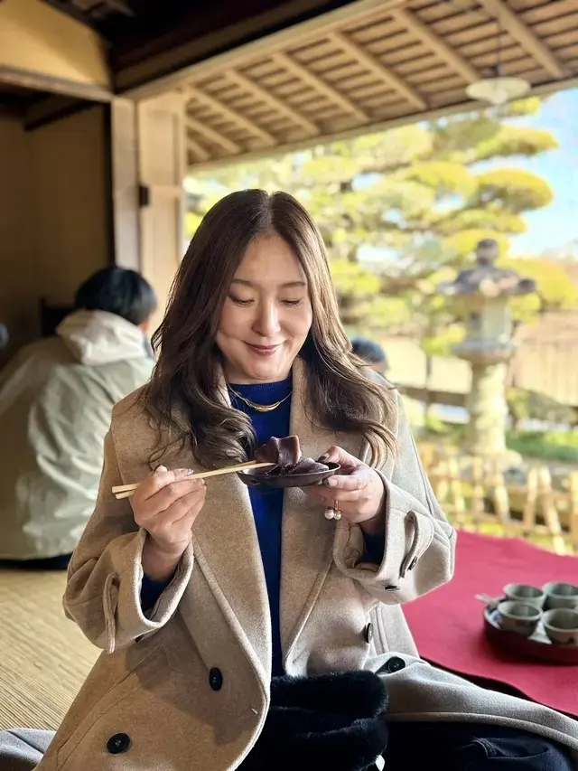 伊勢神宮 おかげ横丁 赤福本店