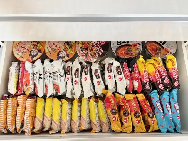 韓国インスタントラーメン