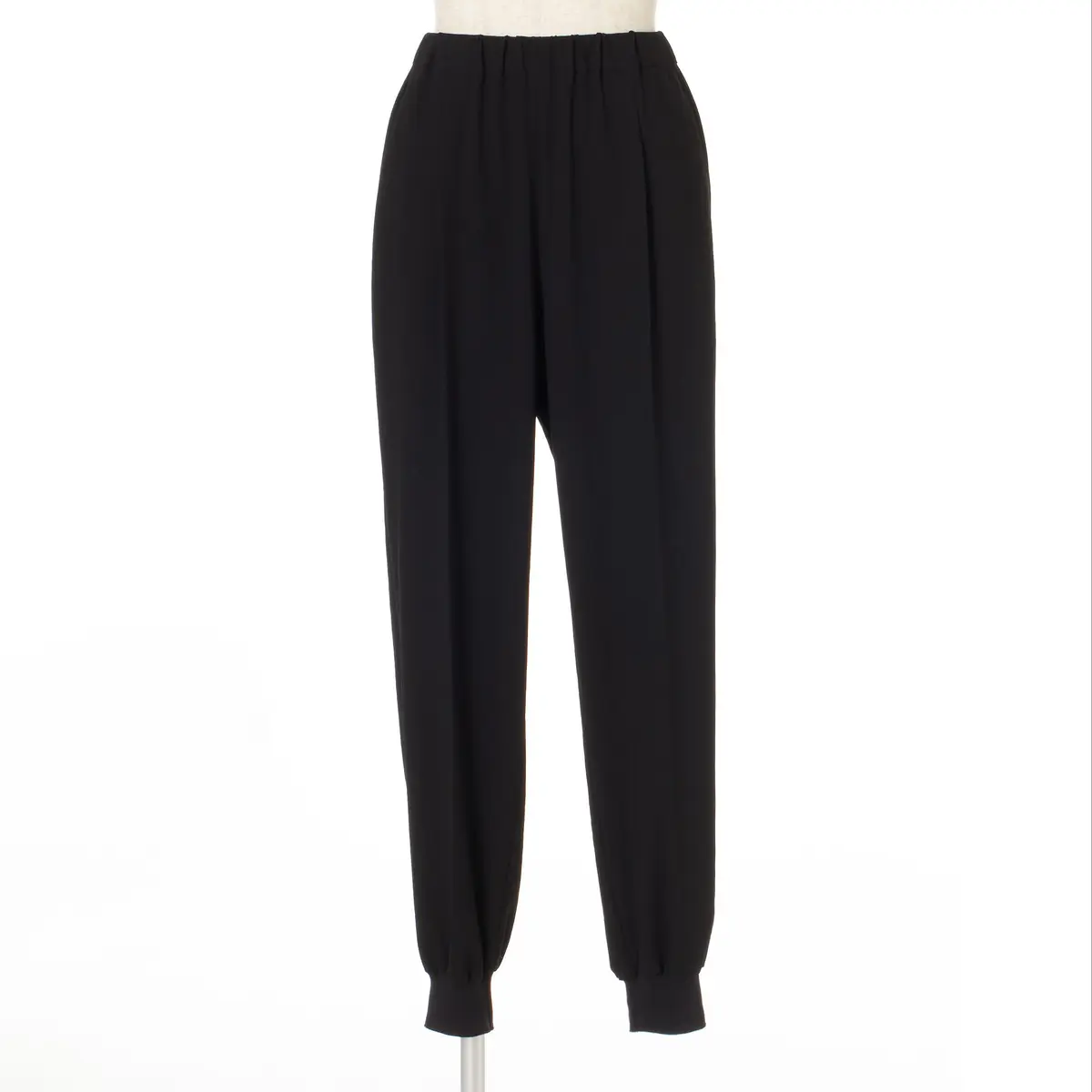 名品パンツがいっそうおしゃれに進化！の画像_2