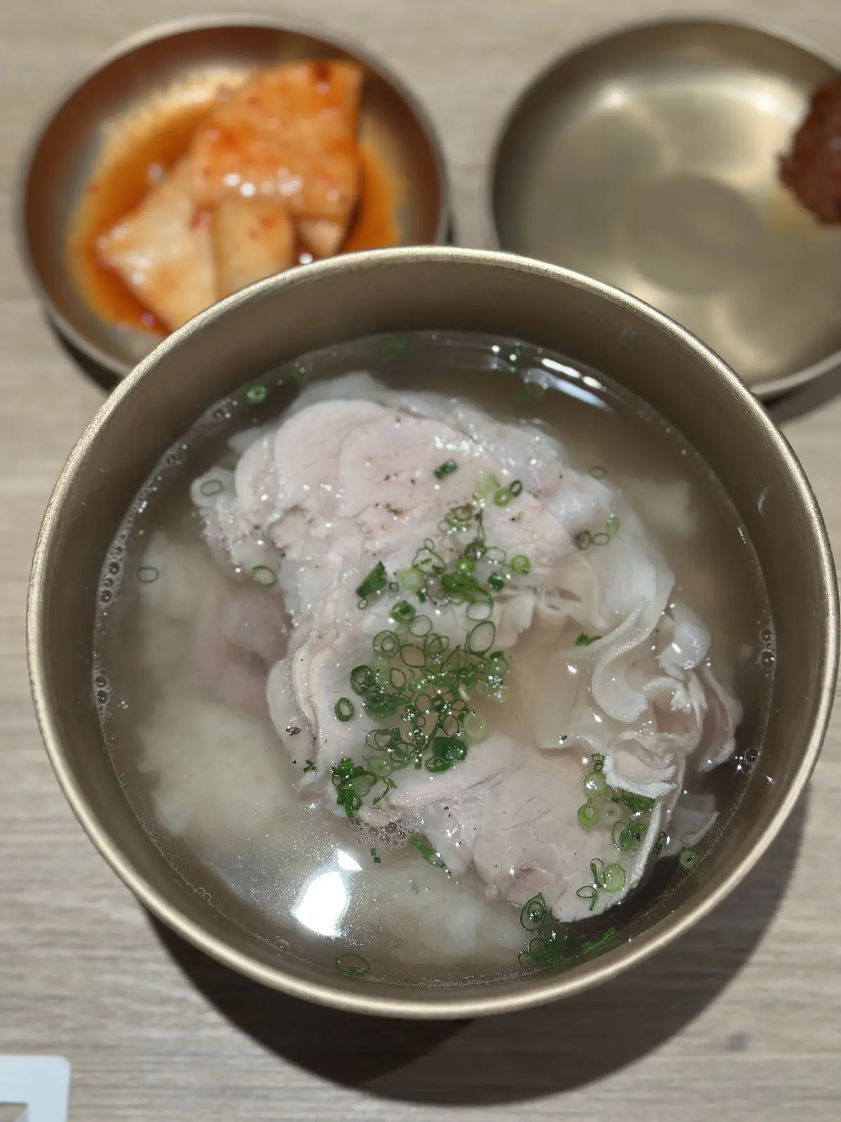 年末年始は、スニーカーコーデで参拝ついでの画像_3